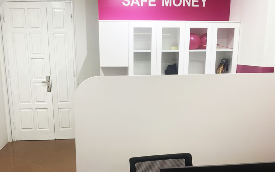 [Lựa Chọn Thông Minh] với Gói Vay Qua Đăng Ký Xe Chính Chủ